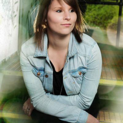 Portrait Street Jasmin 02